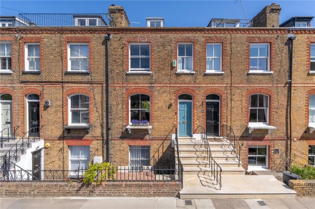 Terraced House