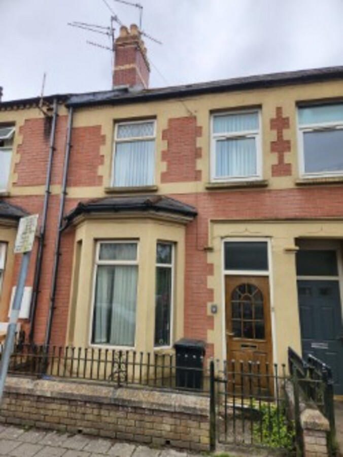 Property main image