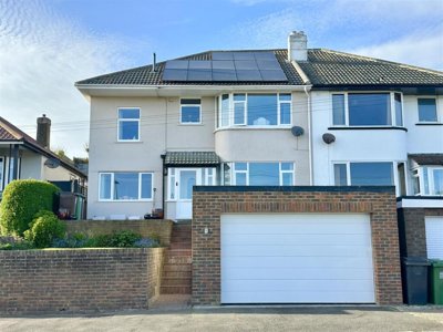 Property on Park Crescent, TN34 2PP