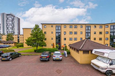 Property on G51 1HN