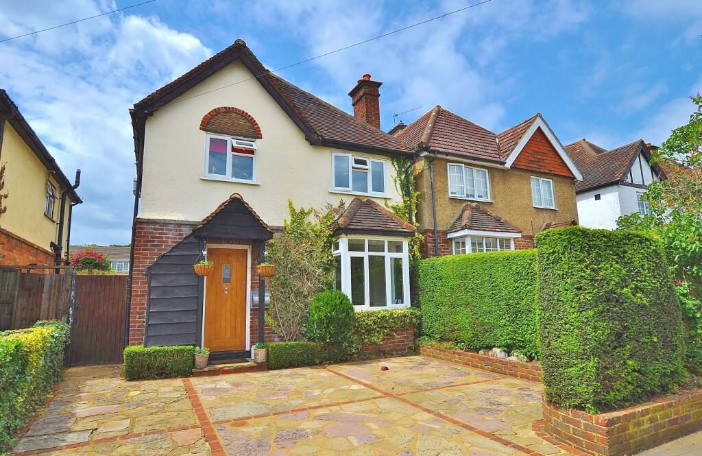 Property main image