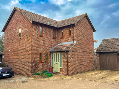 Property on Churchfields, KT8 1PU