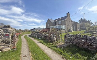 Property on LL54 7EN