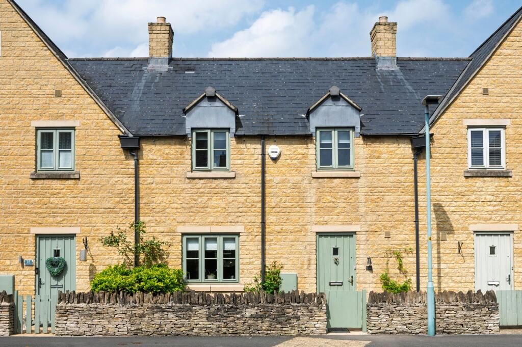 Terraced House