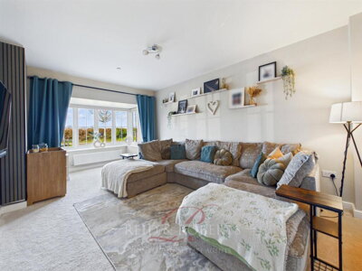 Property on Prestwich Gardens, LL12 0QE