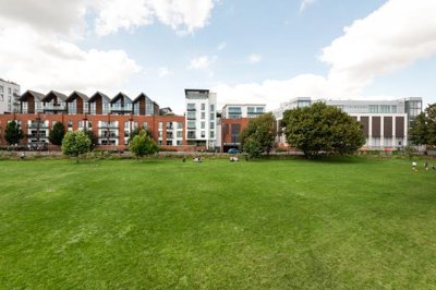 Property on Park Way, RG14 1EF