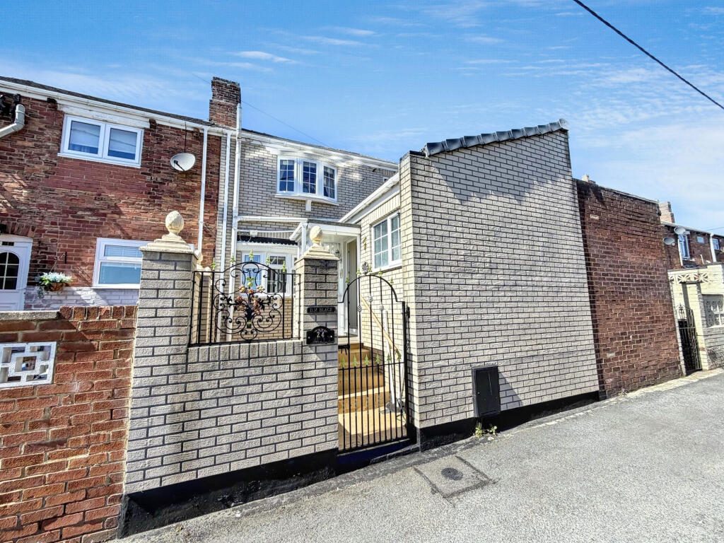 Terraced House