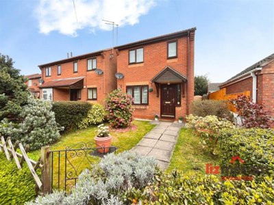 Property on Hastings Road, DE11 9AJ