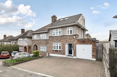 Property on Clockhouse Lane, RM5 2TH