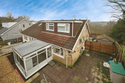 Property on Toronto Close, NP12 0UY