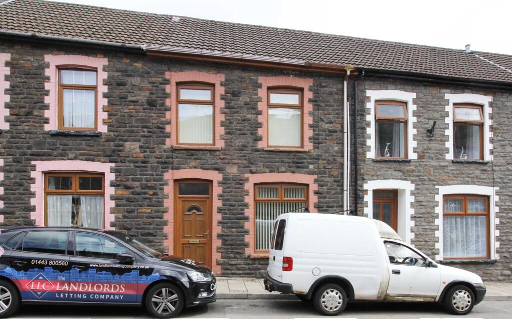 Terraced House