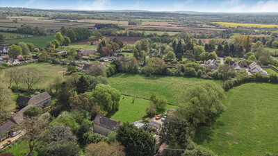 Property on Chapel Lane, OX29 9UE