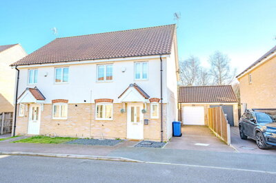 Property on Tubby Walk, NR32 4GY