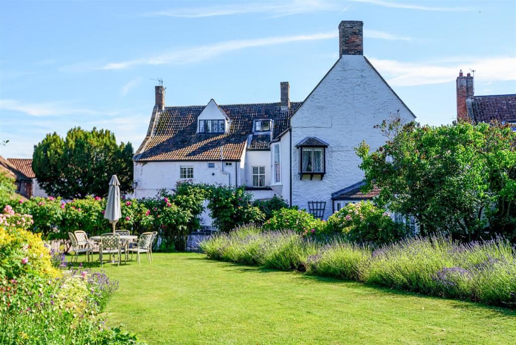 Detached House