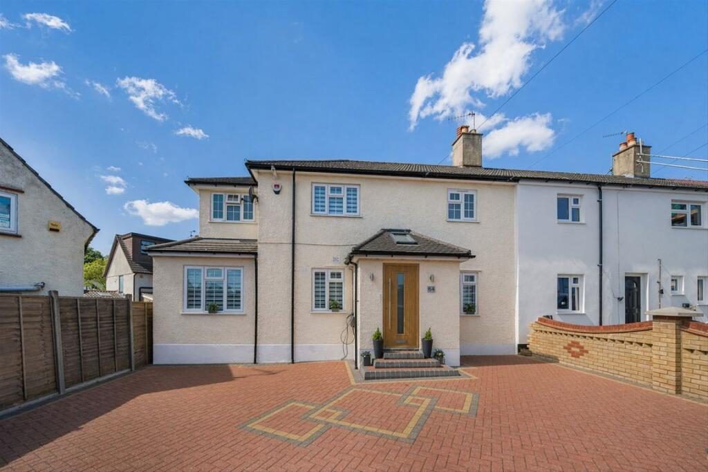 Terraced House