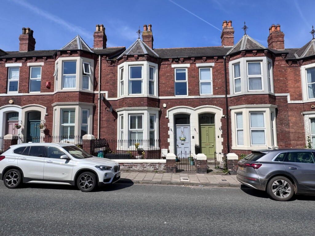 Property main image