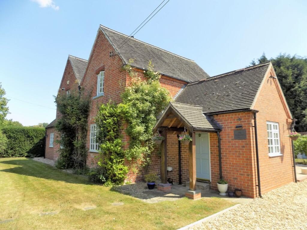 Property main image