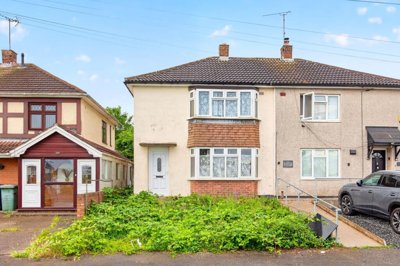 Property on Bailey Crescent, NG19 6JE