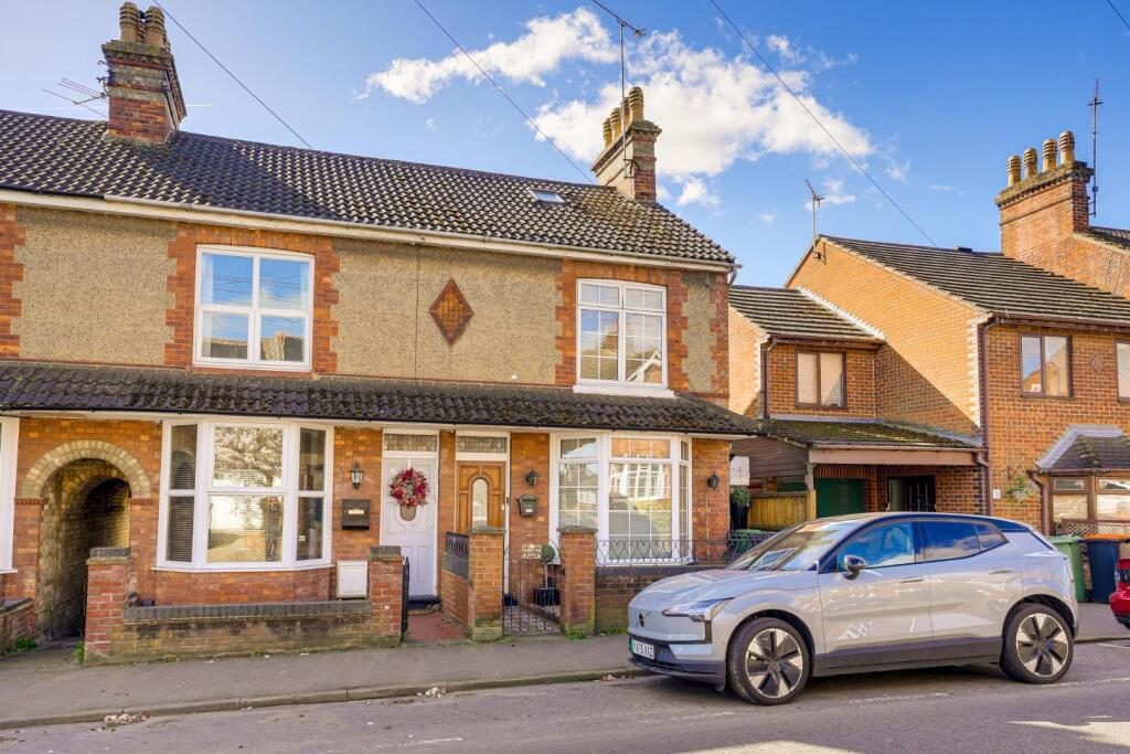 Terraced House