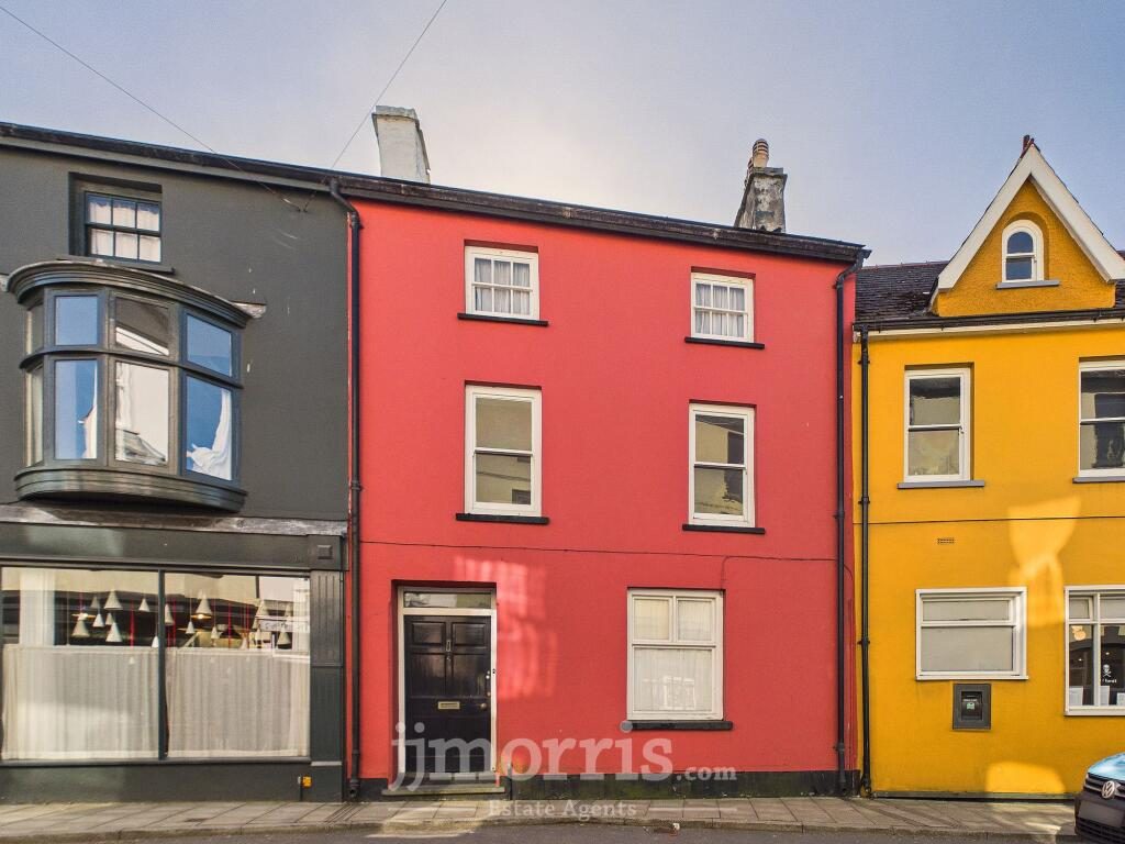 Terraced House