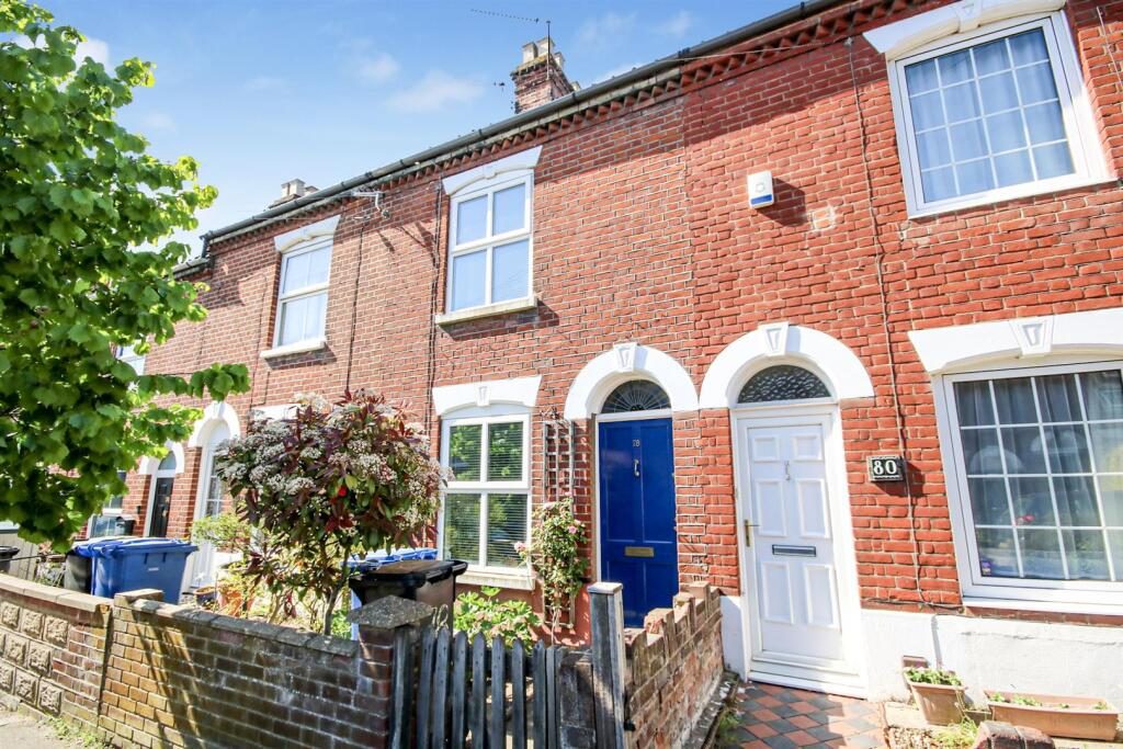 Property main image