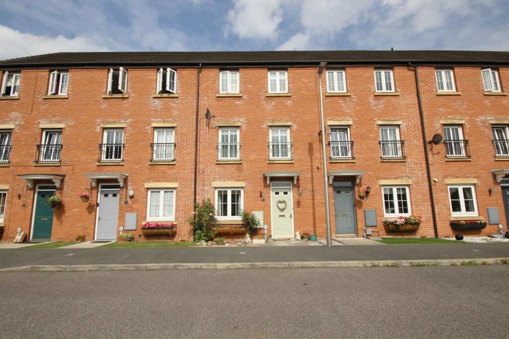 Terraced House