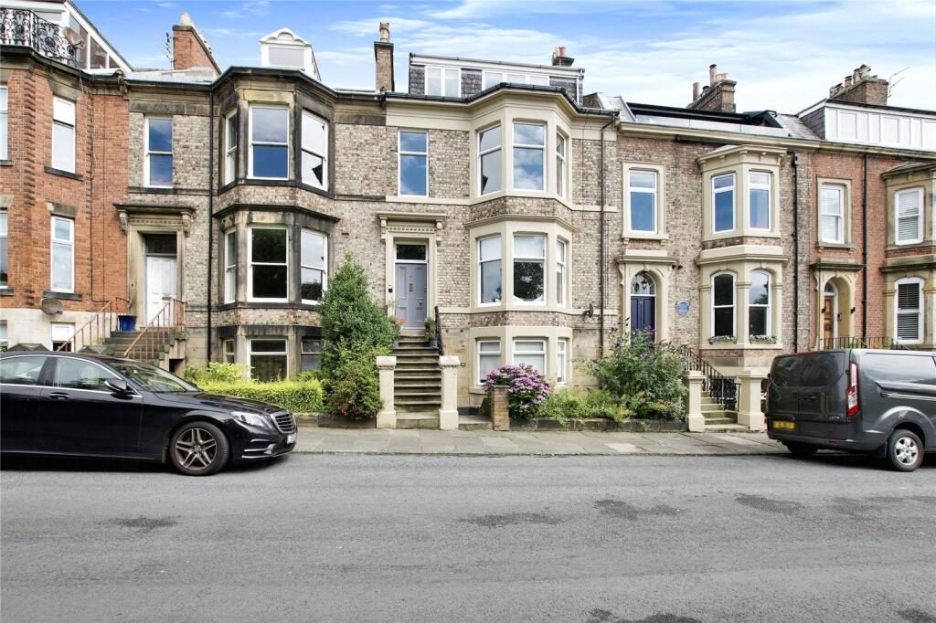 Terraced House