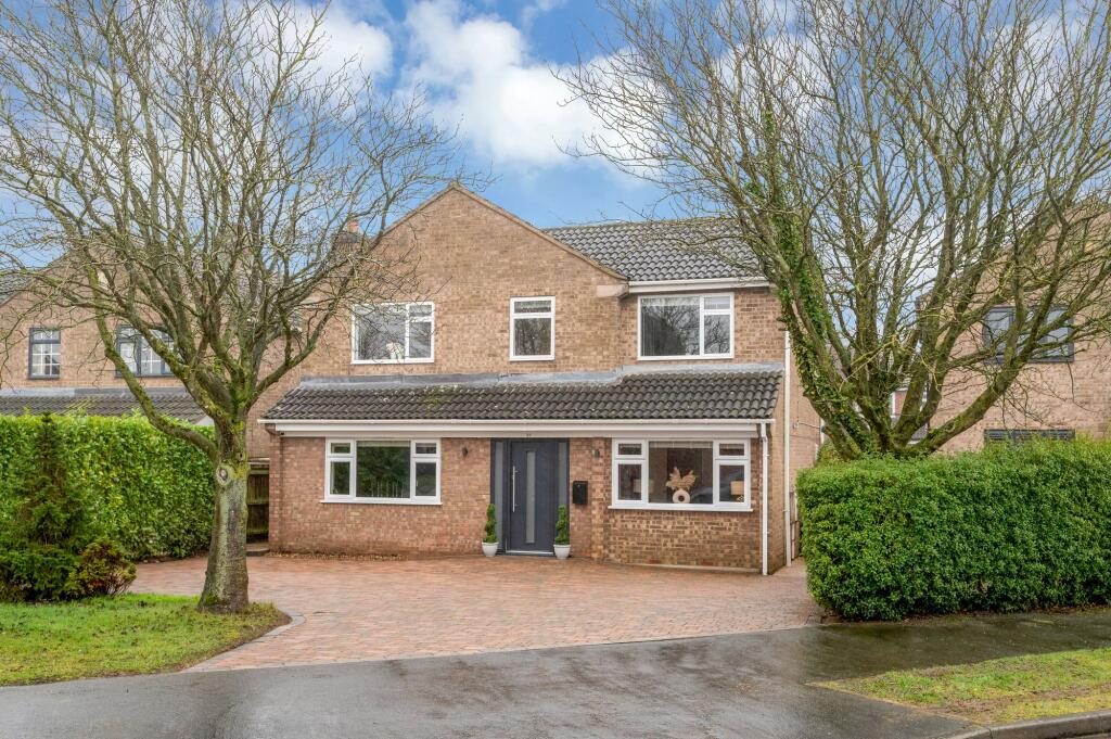 Property main image