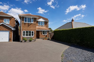 Property on Church Road, RG26 3DP