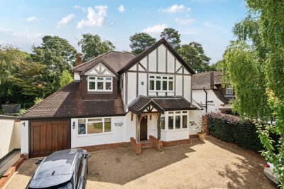 Property on Longdon Wood, BR2 6EN