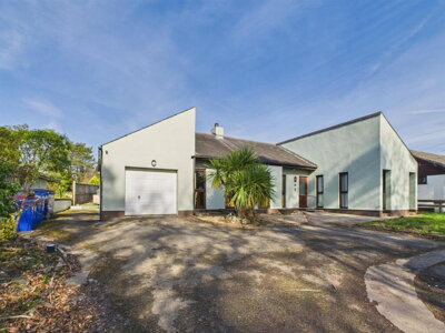 Property on SA67 8PU