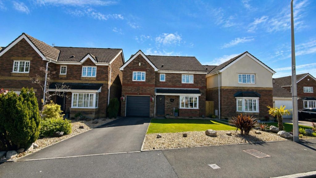 Detached House