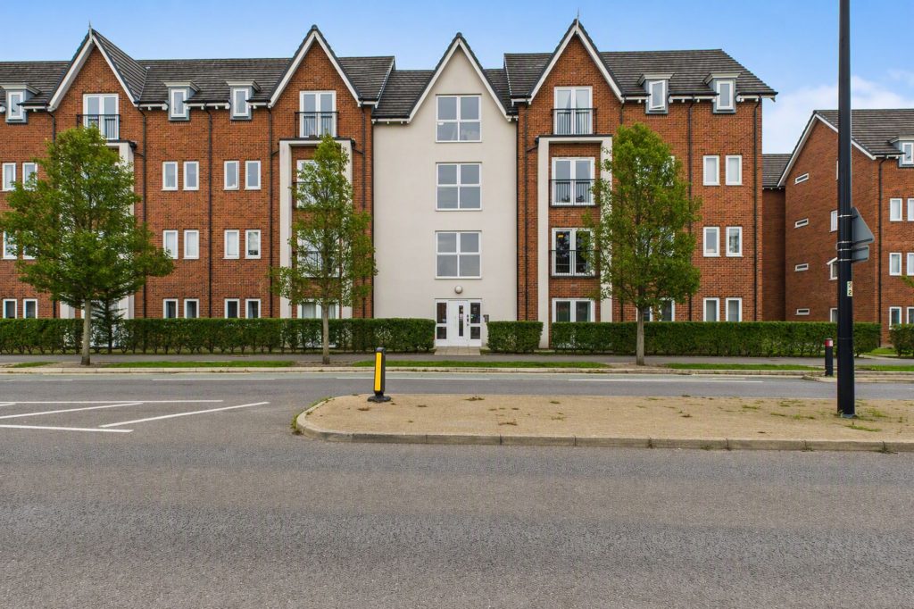 Property main image