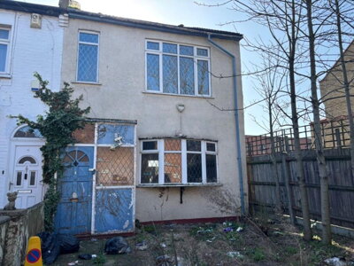Property on Lyndhurst Road, N18 2QA