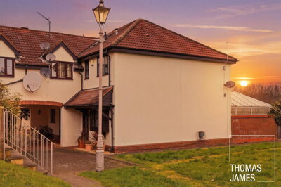 Property on Firs Wood Close, EN6 4BY