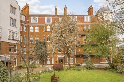 Property on Kings Gardens, NW6 4PX