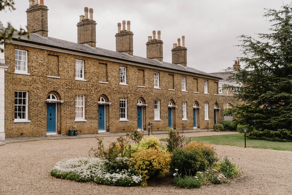 Terraced House