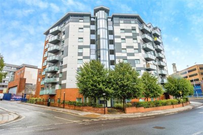 Property on West Park Road, SO15 1AQ
