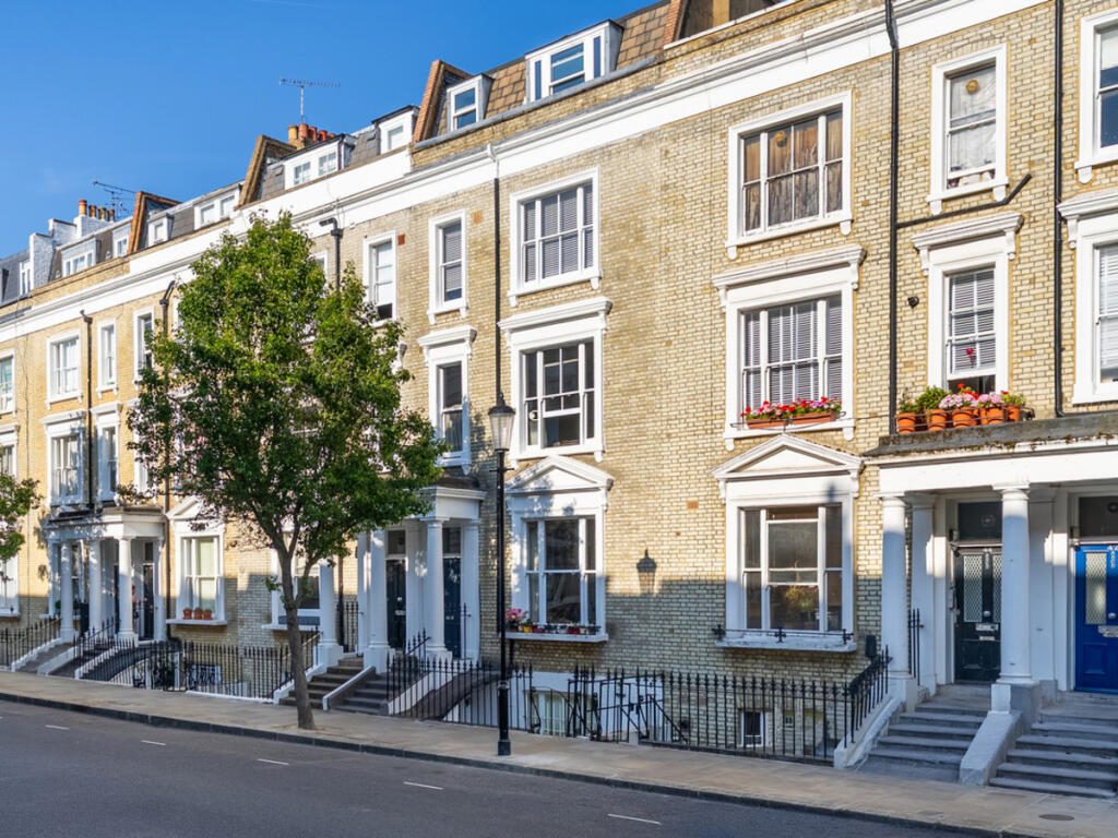 Property main image