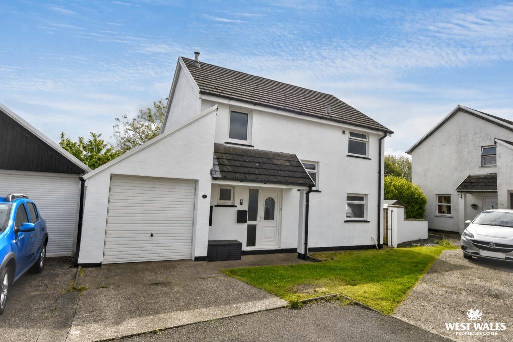 Detached House