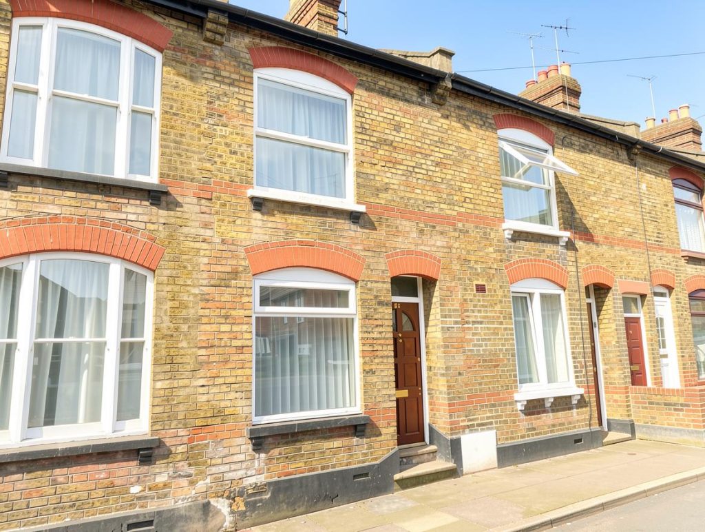 Terraced House