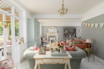 Property on Kings Road, BS21 7EN