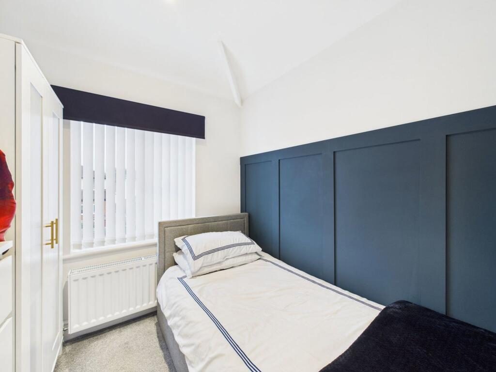 Thumbnail 12
