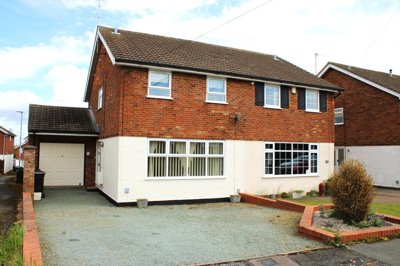Property on Silverdale Grove, NN10 6UG