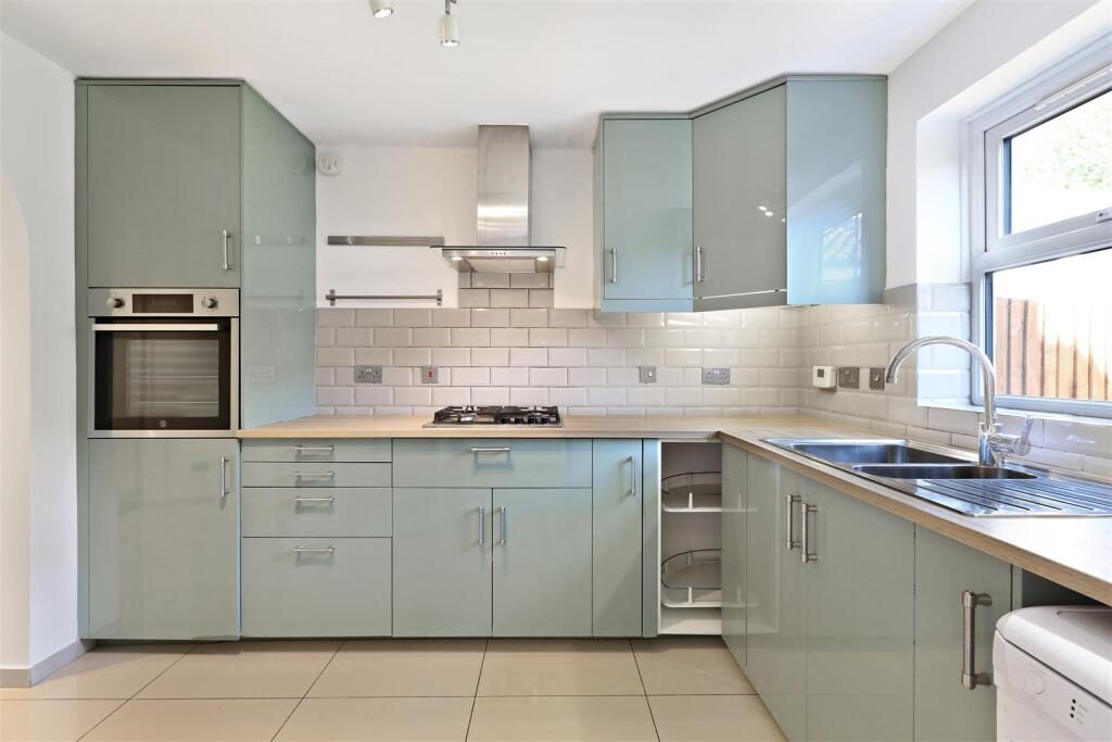 Terraced House