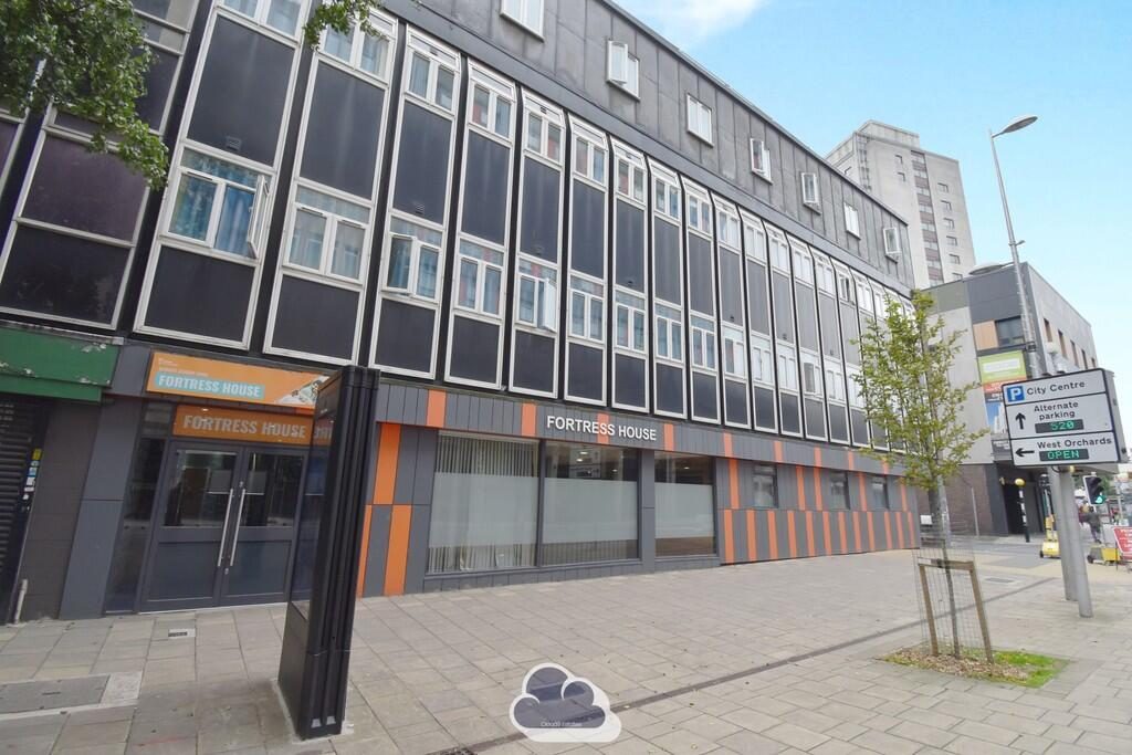 Property main image
