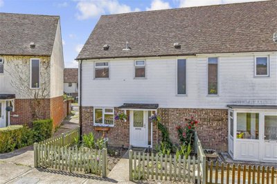 Property on Jubilee Field, TN30 7PF