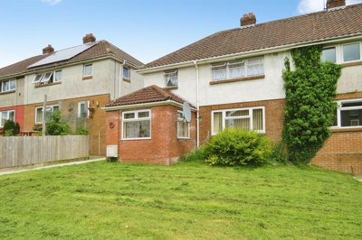 Property on Ffordd Ganol, CF31 1TR