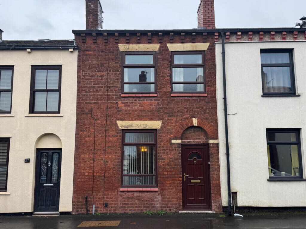 Terraced House