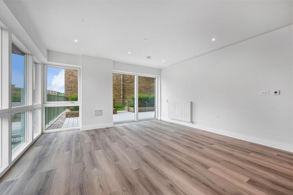 Cairncross House, 
17 Townsend Road, SE3